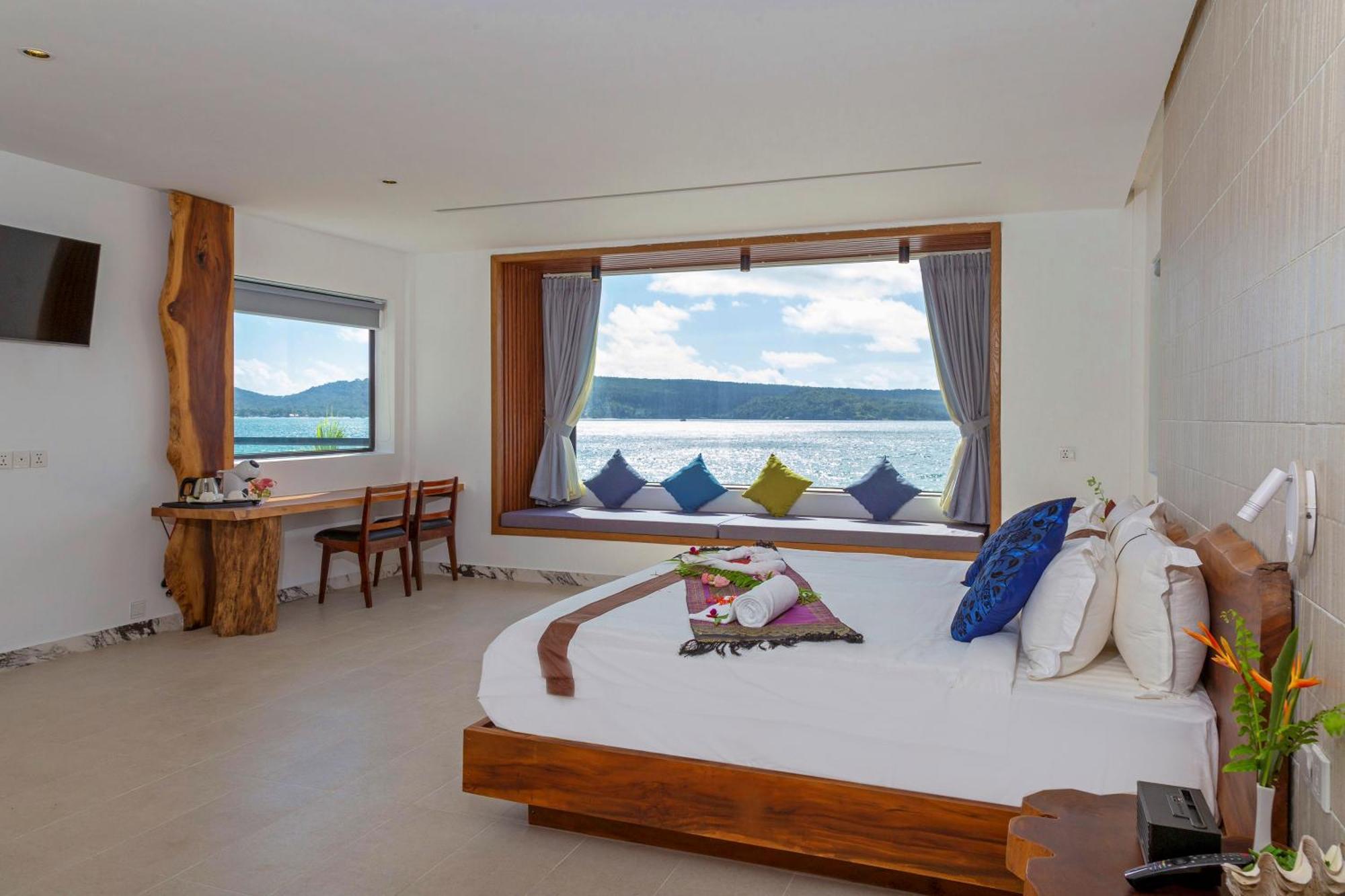 Pearl Beach Resort & Spa Koh Rong Sanloem Dış mekan fotoğraf
